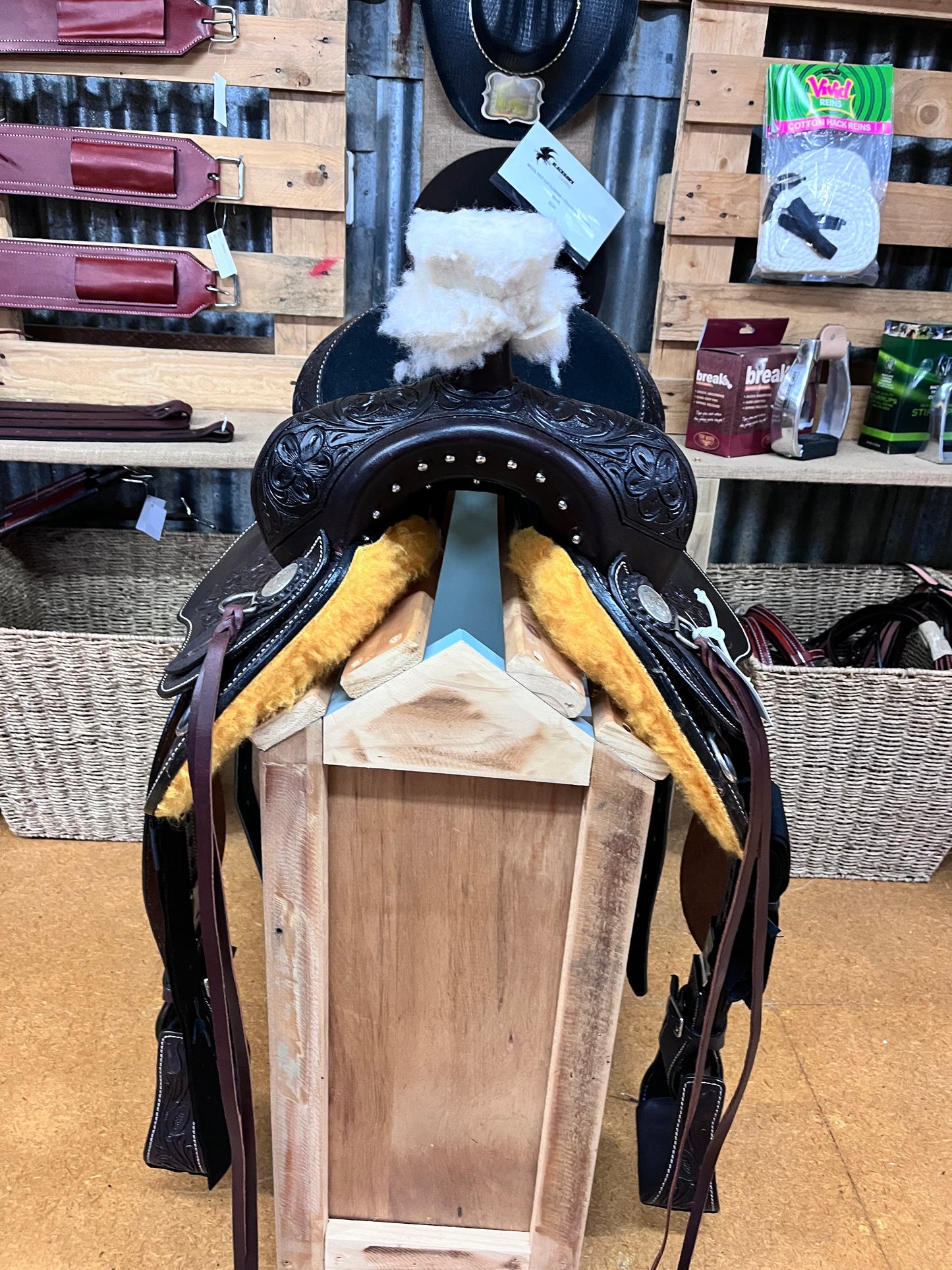 Trekking Saddle -Medium Brown
