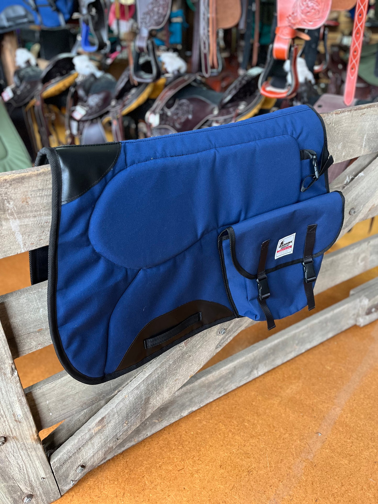 Blackhawk Treking Saddle Blanket With Pocket