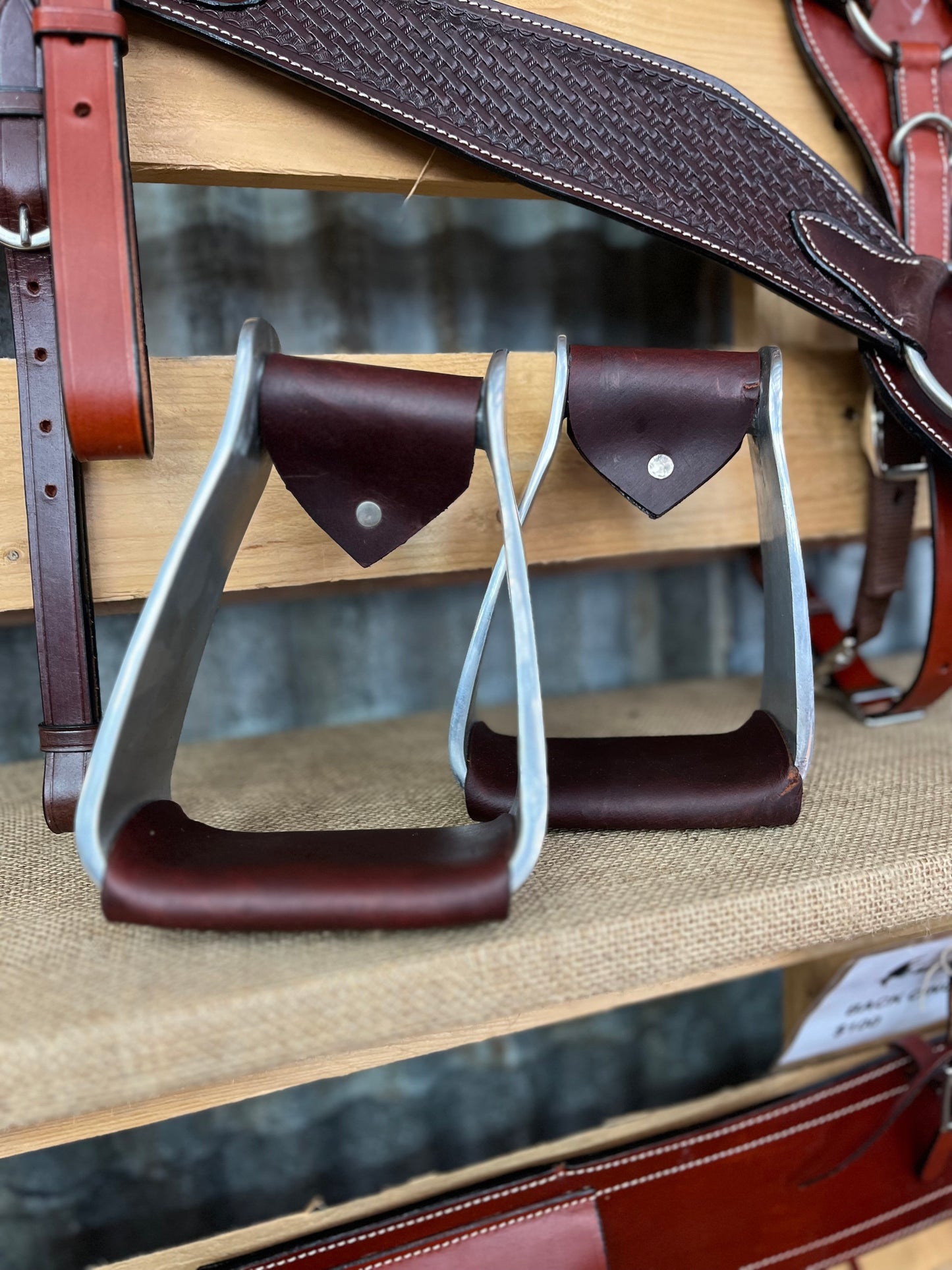 Angled Aluminium Oxbows Stirrups