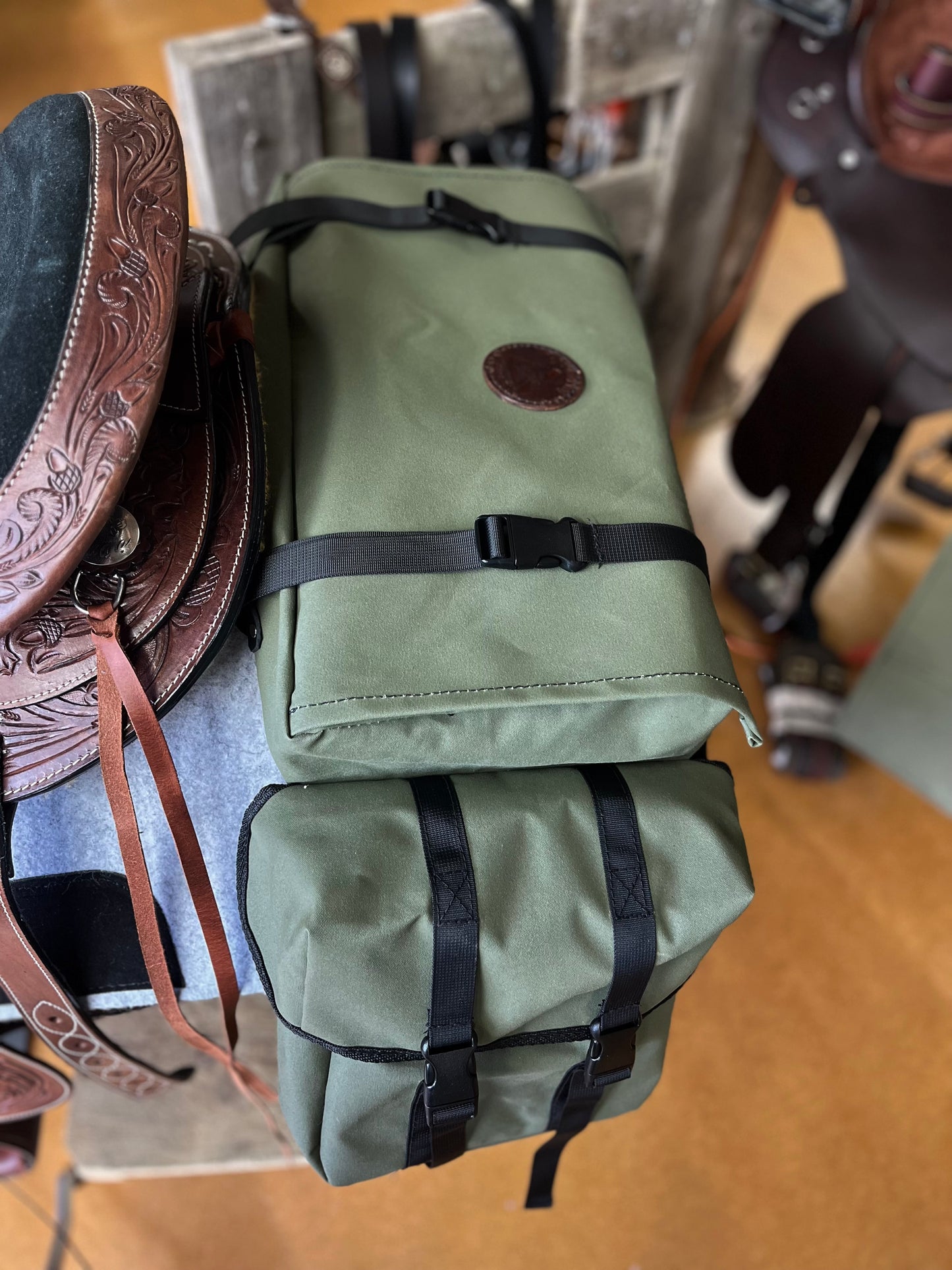 Large 3 Pocket Saddle Bag