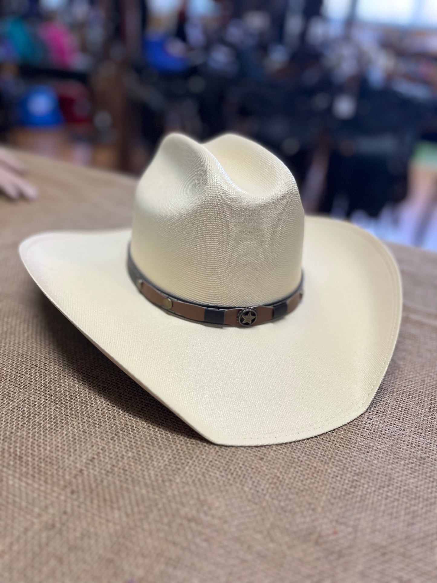 Canvas Cream Cattleman